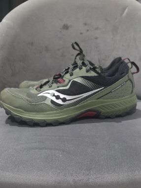 Saucony Olive Green and Black Trail Running Shoes
